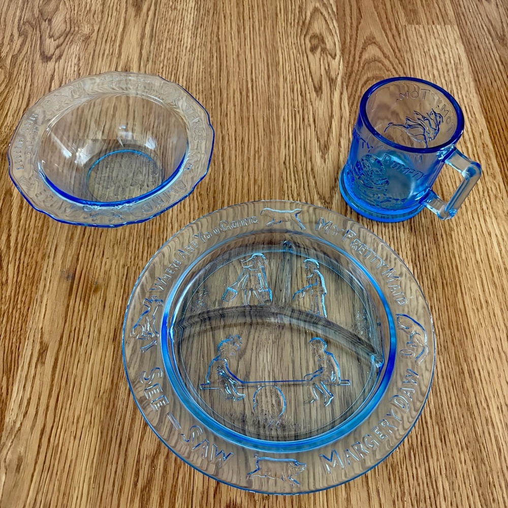 Vintage Indians Glass Nursery Rhyme Children’s Set